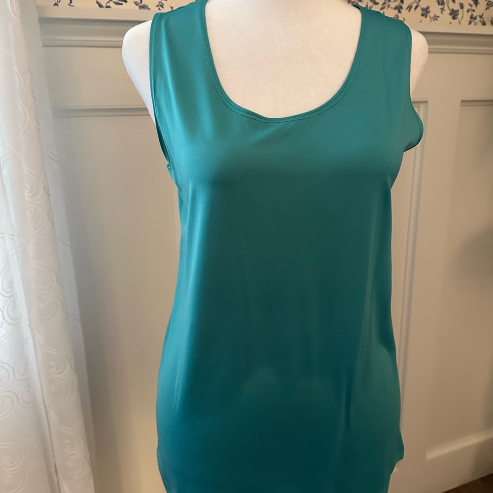 Chico’s knit Shell in teal. Size 1